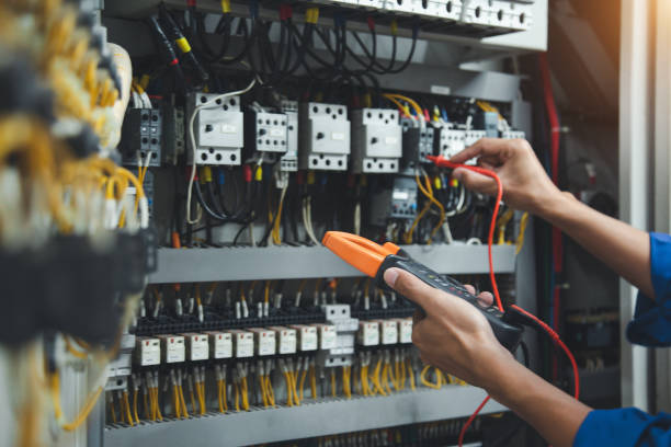 Best Electrical Contractors for Businesses  in New Berlin, WI